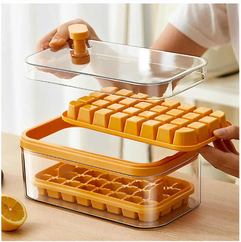 Forma de gelo com caixa de armazenamento